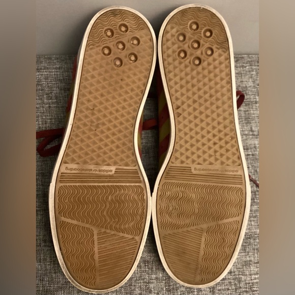 Size 11 - adidas Busenitz Adz Suede Cardinal Red Metallic Gold Stake Board Shoes - Picture 3 of 4